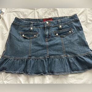 Tripp NYC Blue Denim Mini Skirt w Ruffle Bottom Size 16